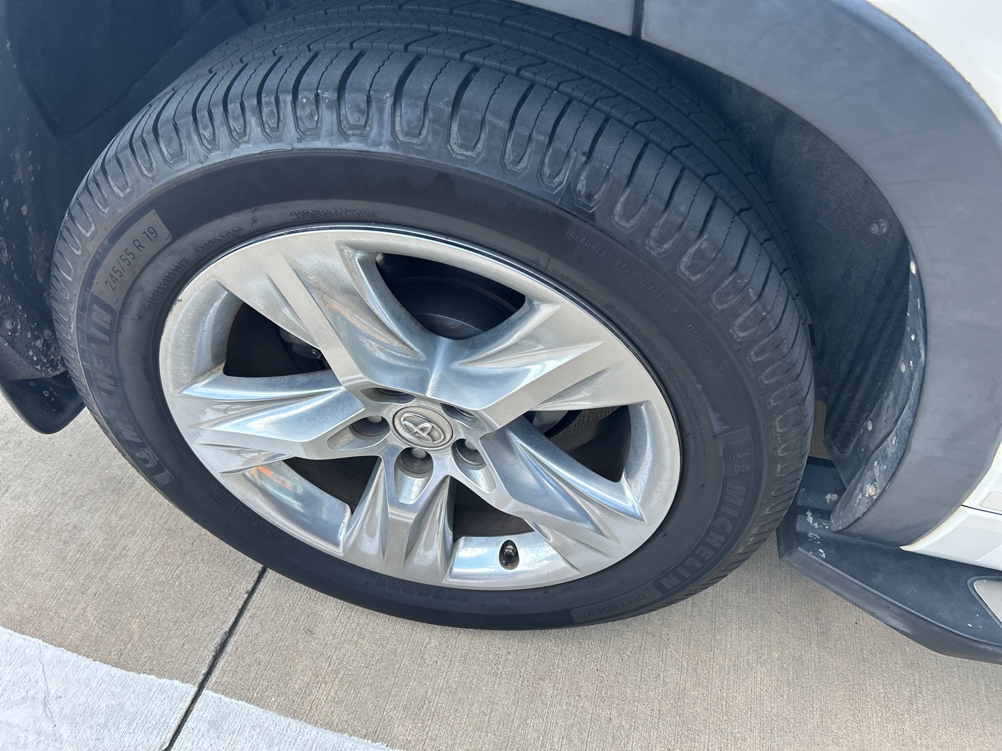 Used 2014 Toyota Highlander Limited with VIN 5TDYKRFH8ES009936 for sale in Brookshire, TX