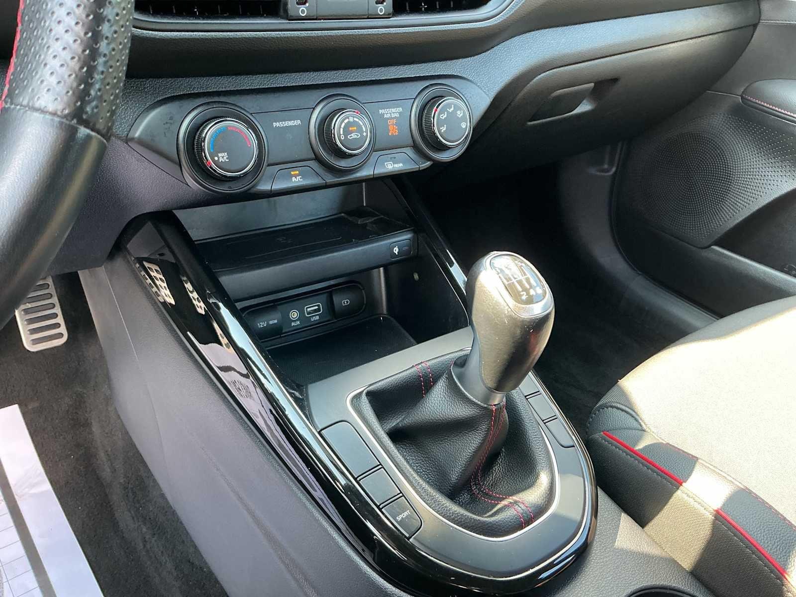 Used 2020 Snow White Pearl KIA GT image 21