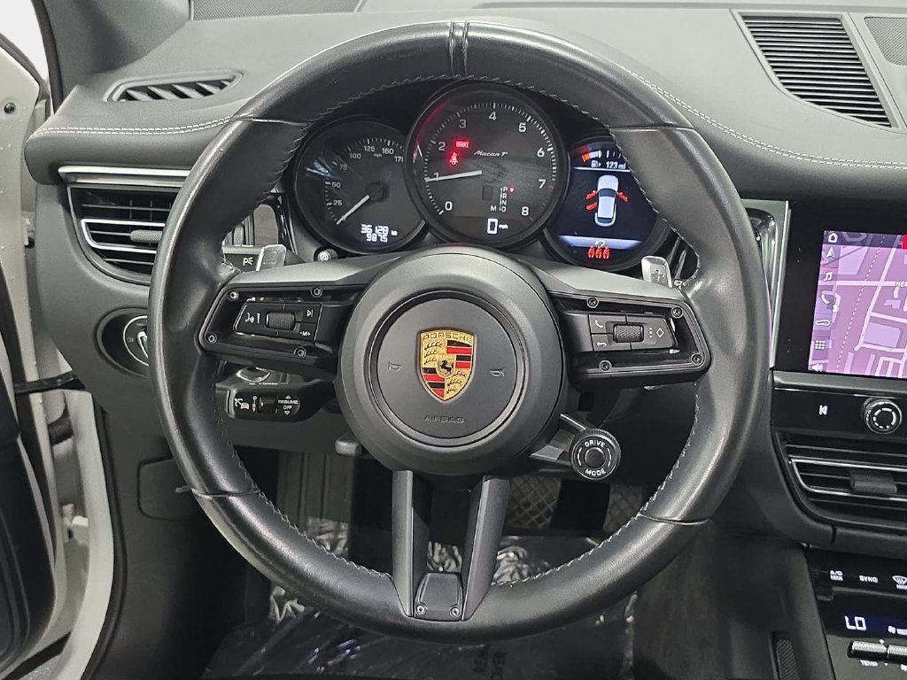 Certified Used 2023  Porsche T image 13