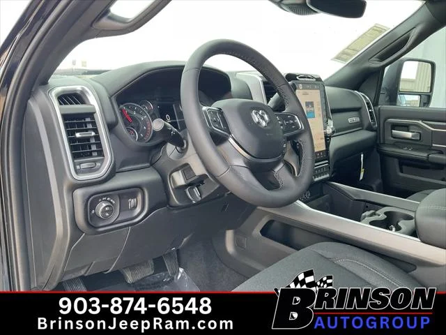 New 2026 Diamond Black Crystal Pearl-Coat Exterior Paint RAM LONE STAR image 12