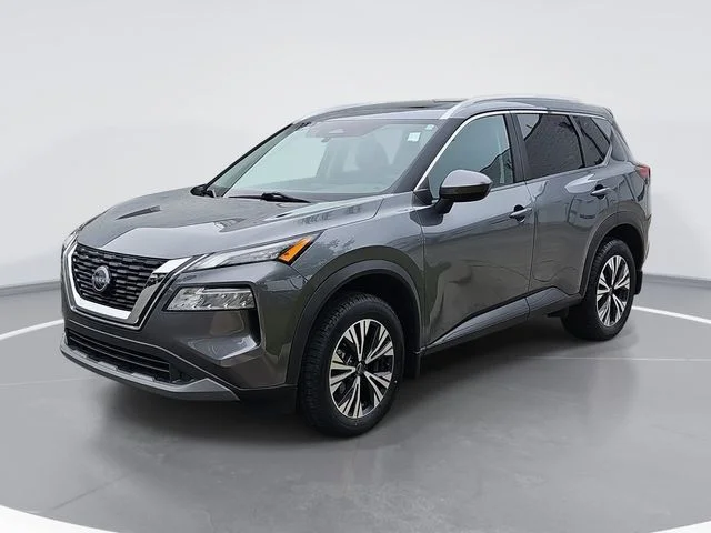 Used 2023 Gray Nissan SV image 7