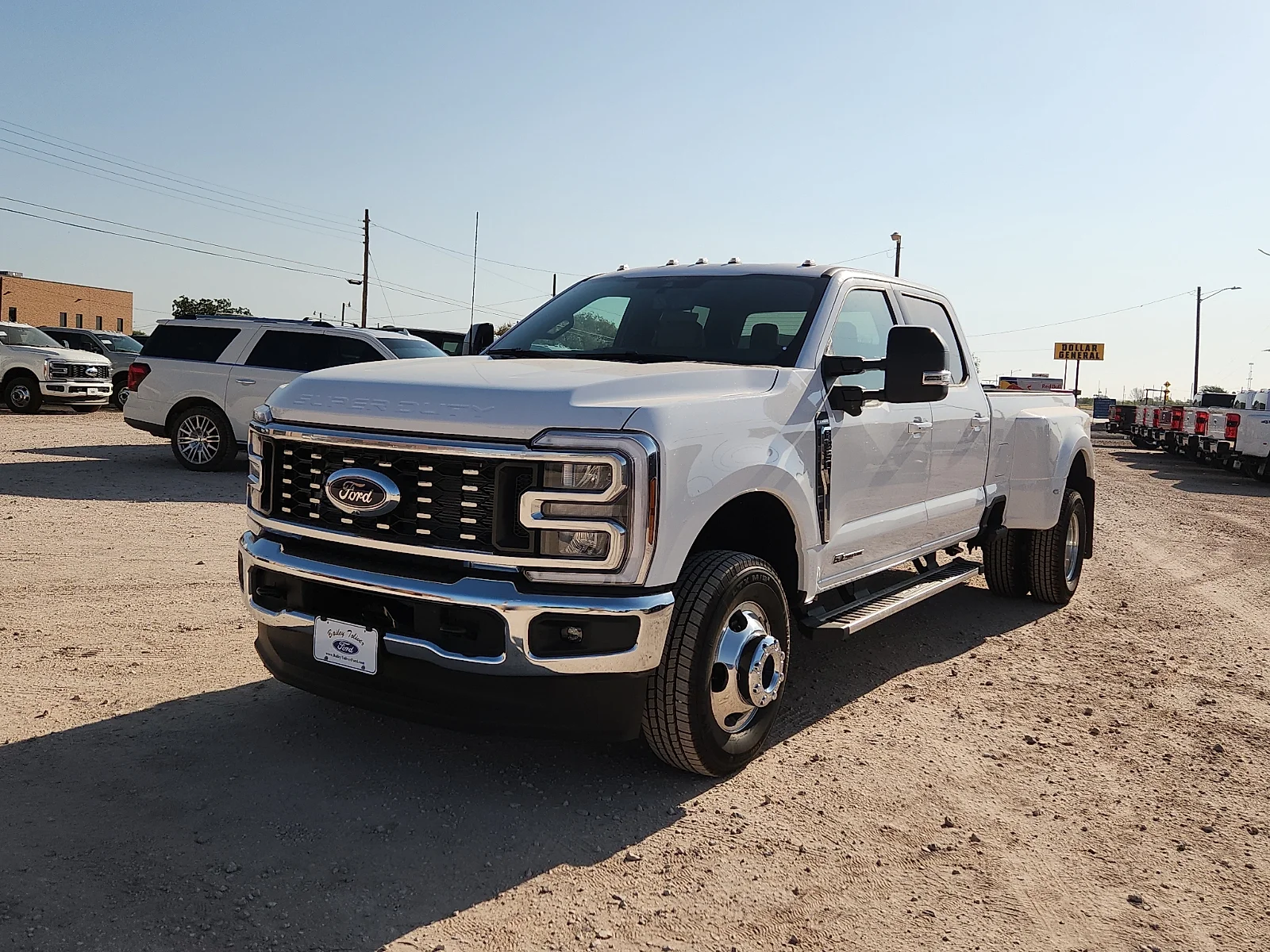 New 2026 Oxford White Ford Lariat image 3