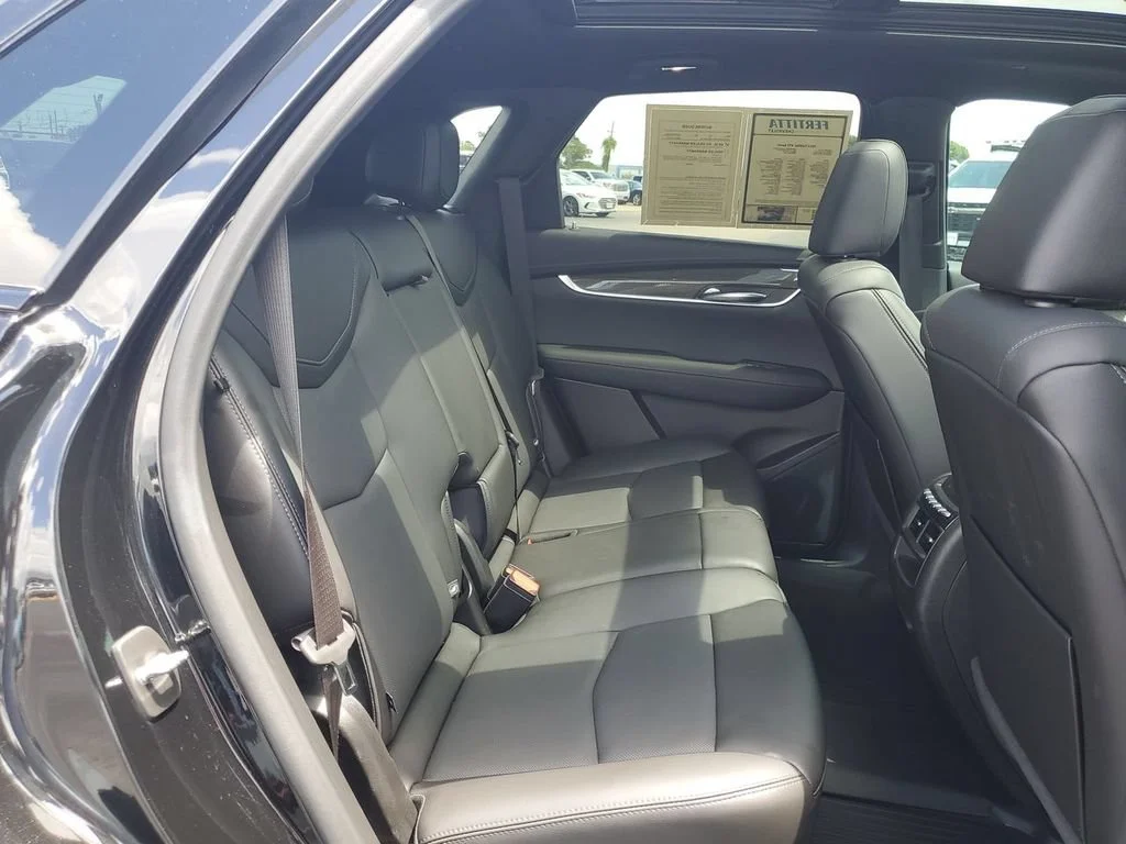 Used 2022 Stellar Black Metallic Cadillac Sport image 28