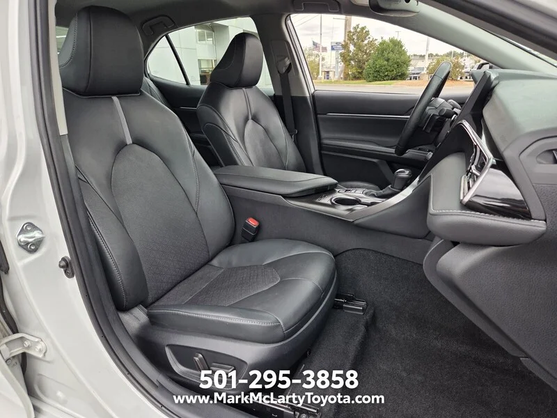 Used 2024 Ice Edge TOYOTA XSE AUTO image 15