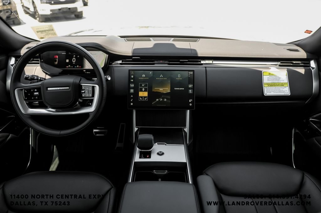 New 2026 1le Land Rover SE image 11