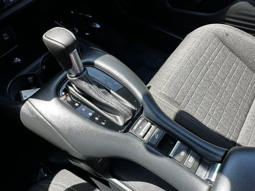 Used 2026  Honda LX image 28
