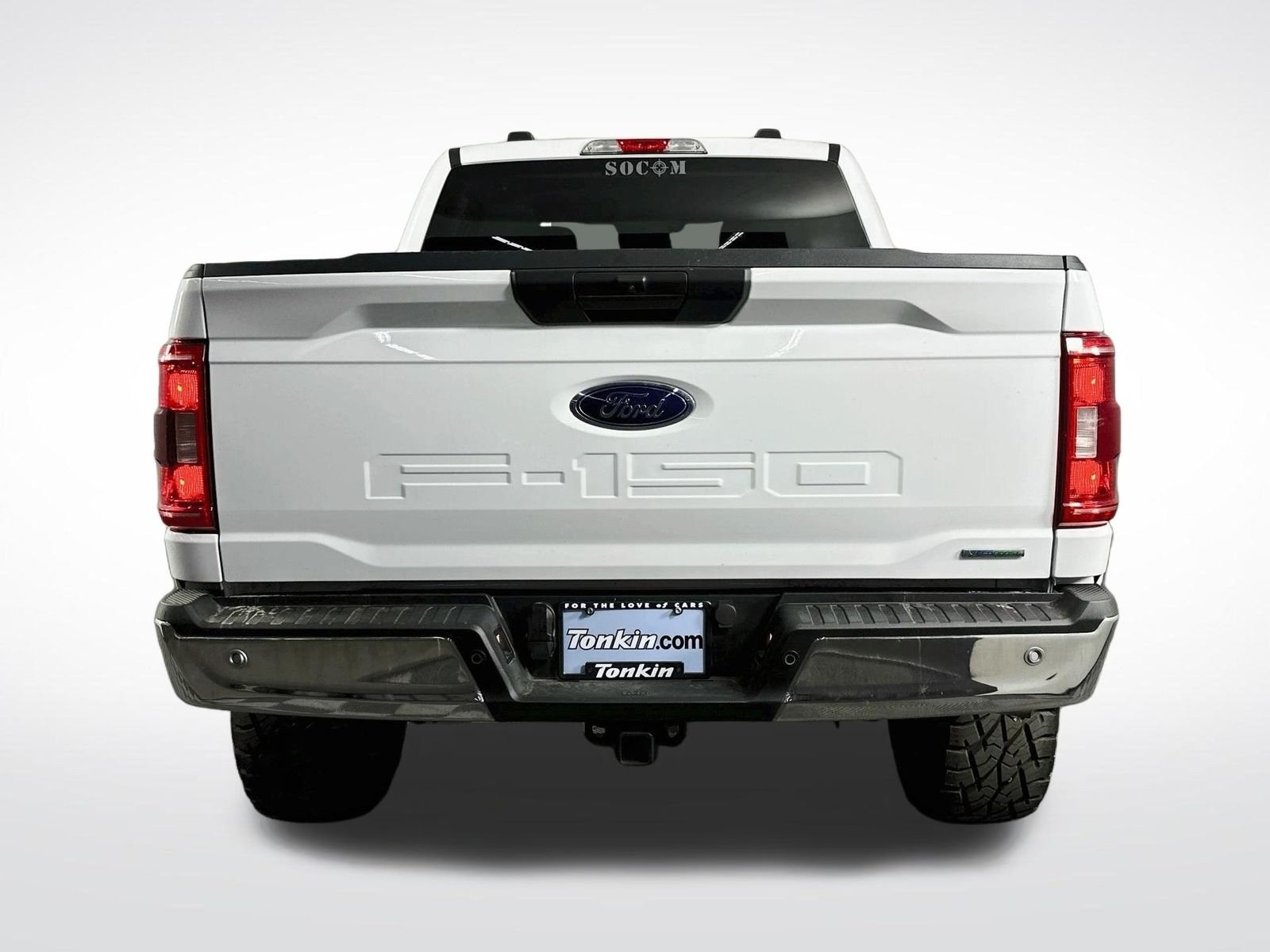 Used 2023 White Ford XL image 7