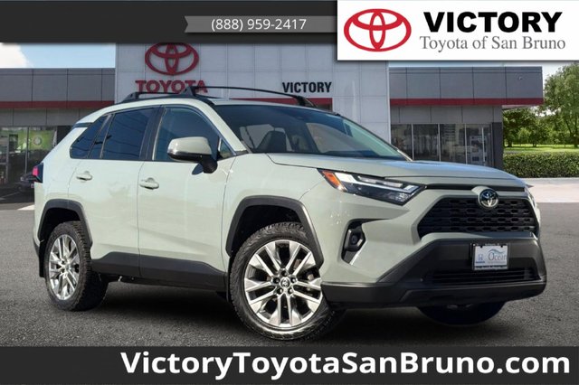 2023 Toyota RAV4 XLE Premium