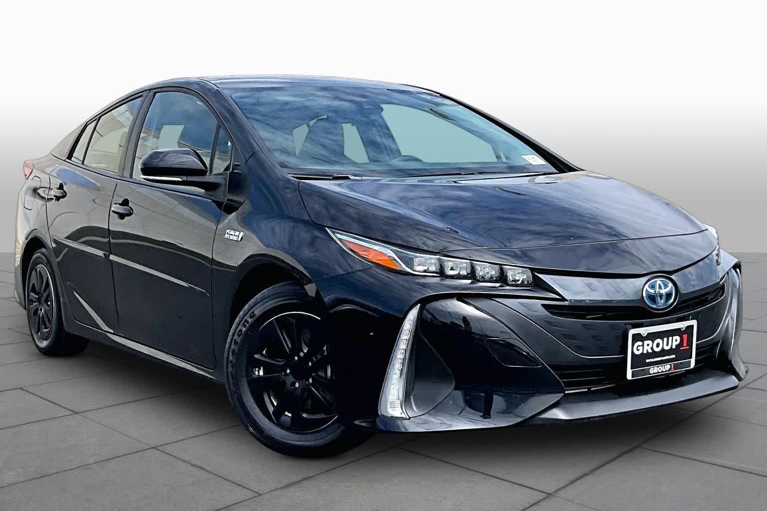 Pre-Owned 2022 Toyota Prius Prime XLE