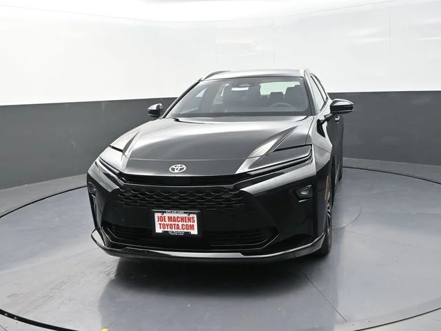 Used 2025 Black Toyota XLE image 2