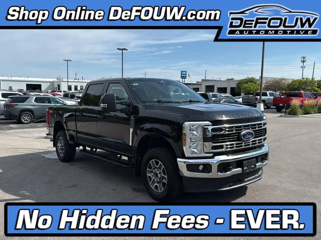 2025 Ford Super Duty F-350 SRW XLT