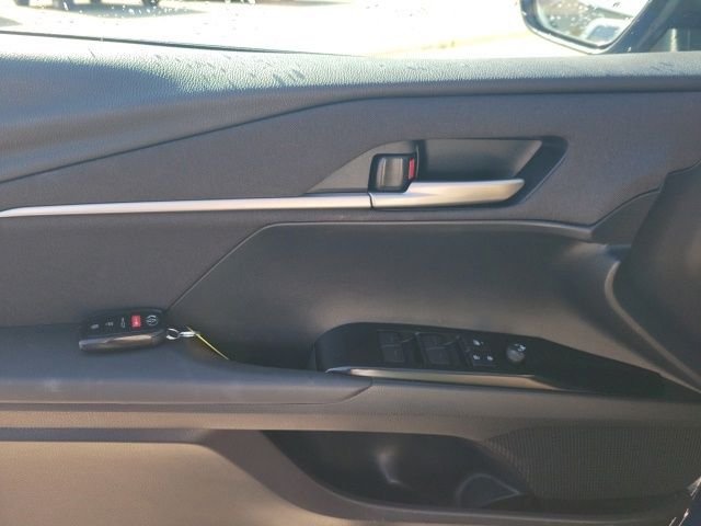 Used 2025 Blue Toyota LE image 14