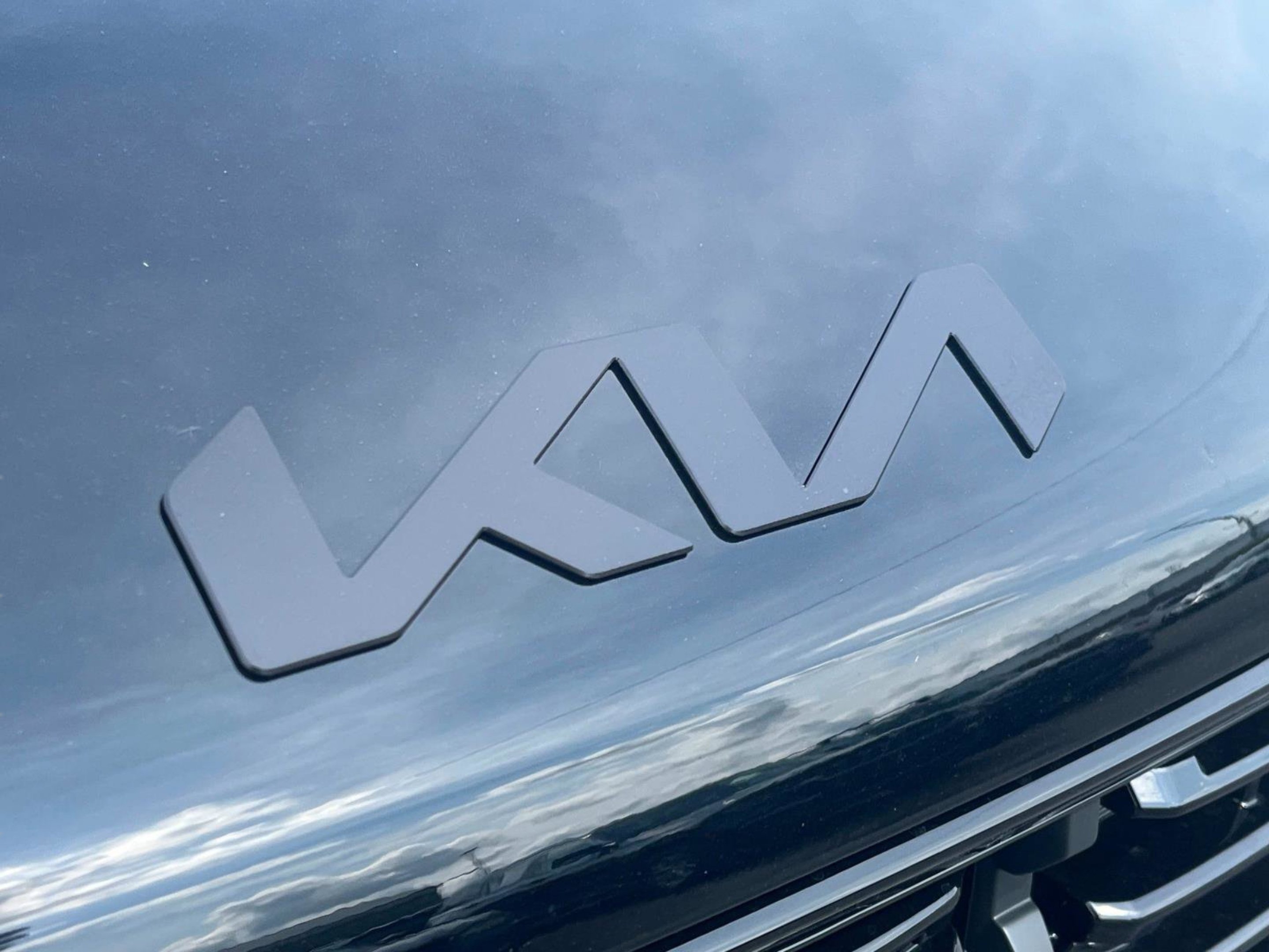 New 2025 Ebony Black Kia X-Line SX Prestige AWD image 11