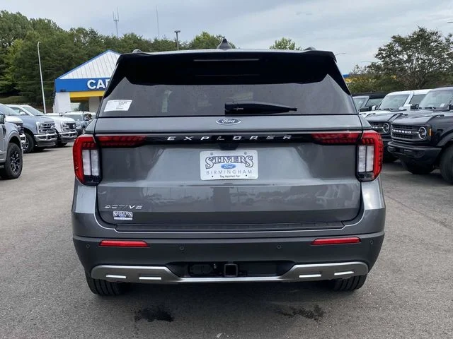 New 2026 Carbonized Gray Metallic Ford Active image 15