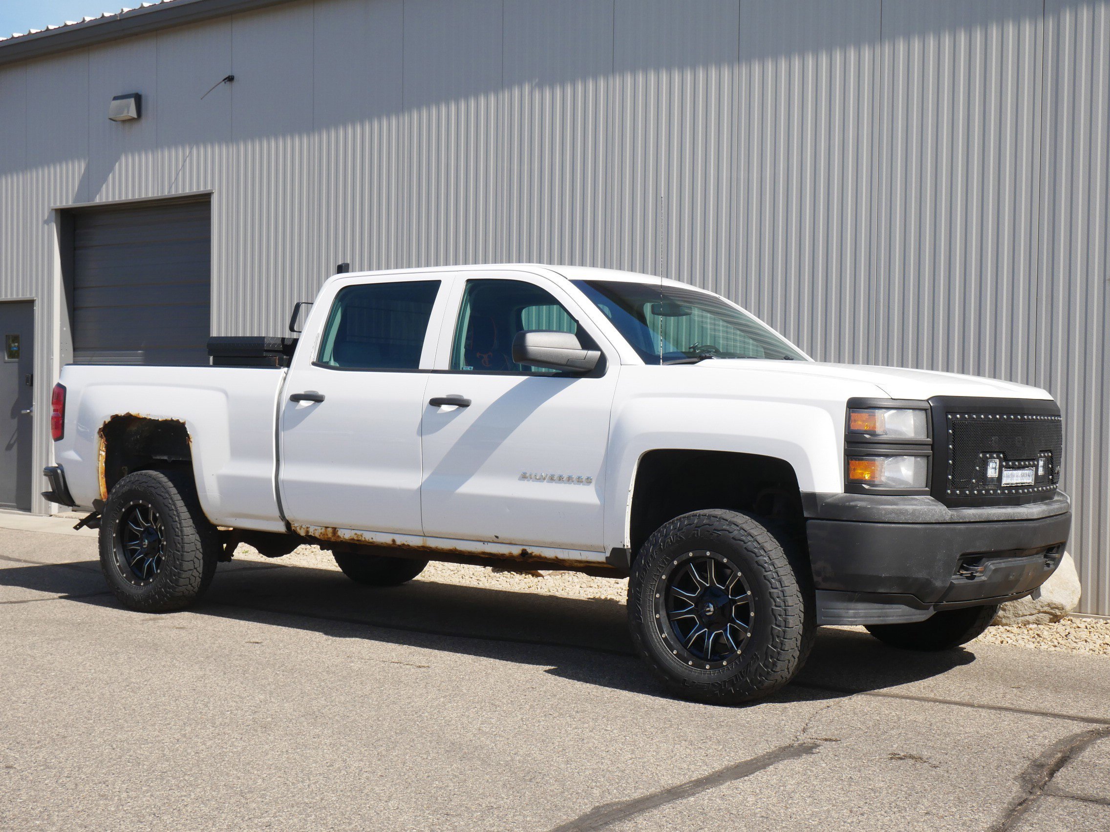 Used 2014 White Chevrolet Work Truck image 7