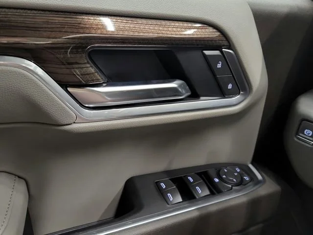New 2026 Sterling Gray Metallic Chevrolet LT image 26