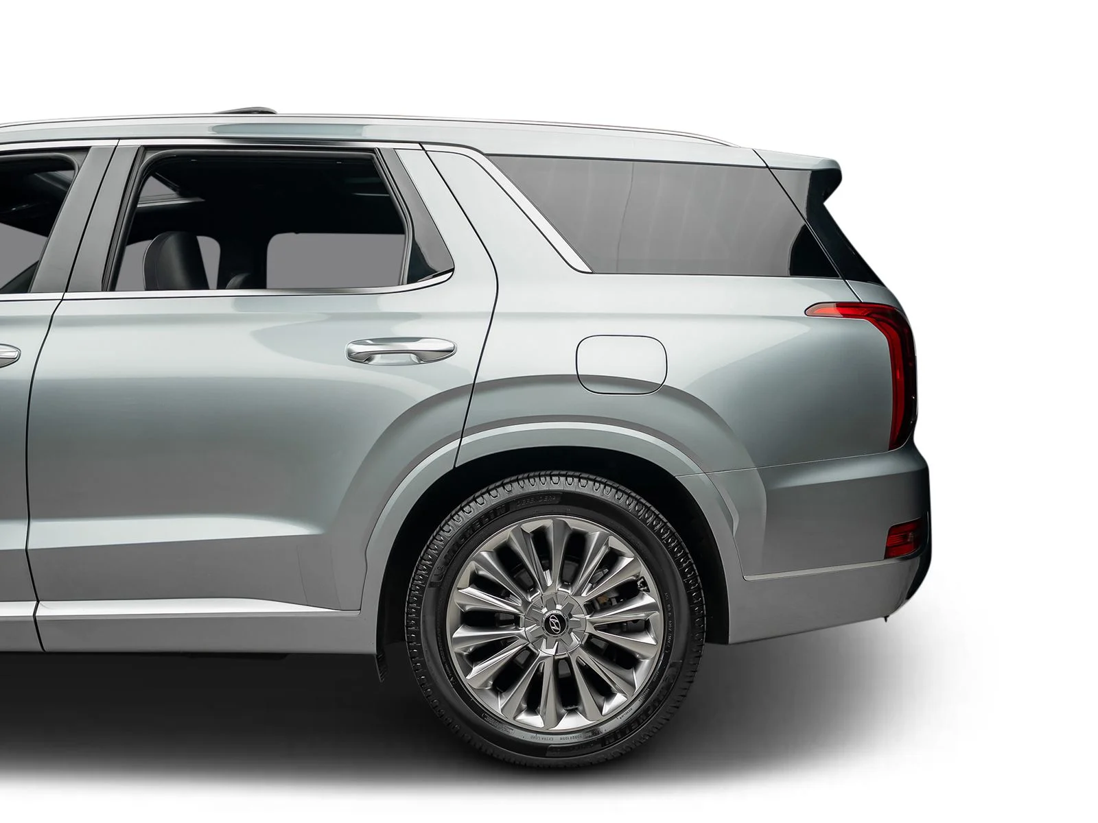 Used 2020 Silver Hyundai Limited image 21