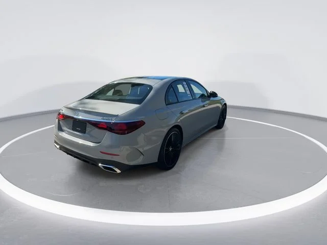 Used 2024  Mercedes-Benz E 350 image 8