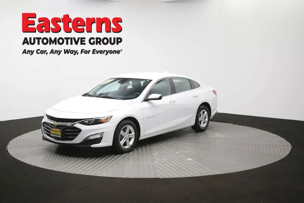 Used 2024 White Chevrolet LT image 55