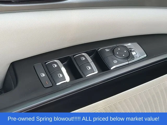 Used 2022 Blue Kia LXS image 22