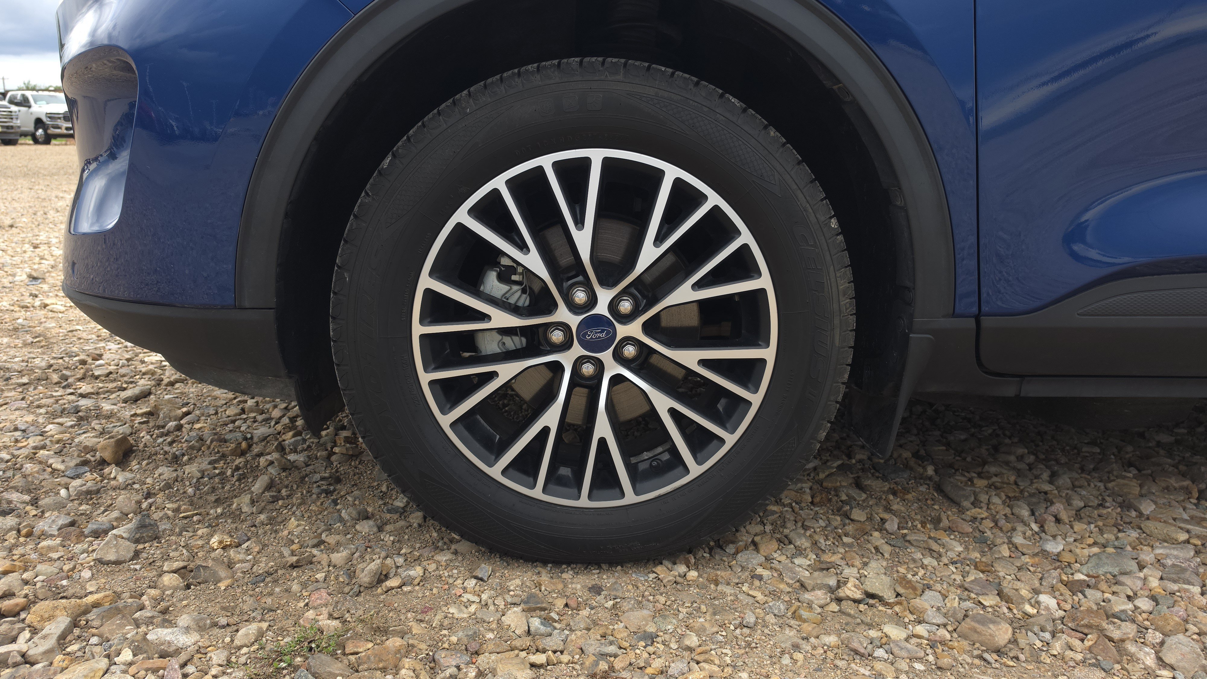 Used 2022 Blue Ford Titanium Plug-In Hybrid image 25