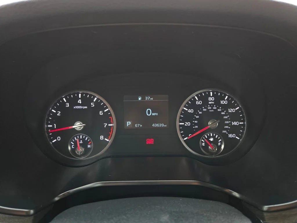 Used 2022 Gray Kia EX image 22