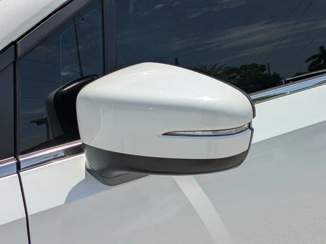 Certified Used 2022 Platinum White Pearl Honda EX image 12