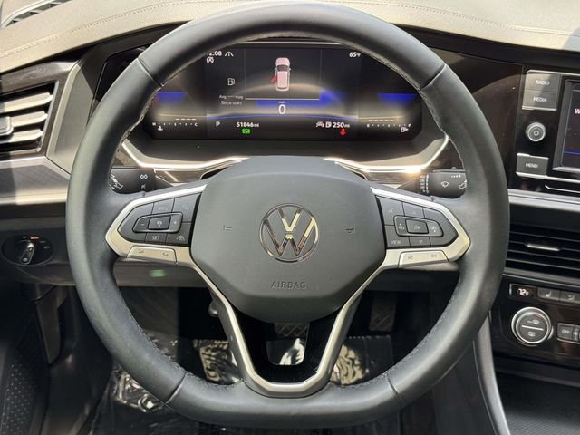 Used 2024 Black Volkswagen 1.5T SE image 18
