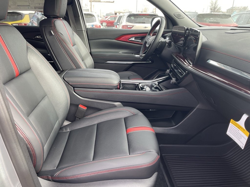 2026 Chevrolet Traverse RS - Photo 17