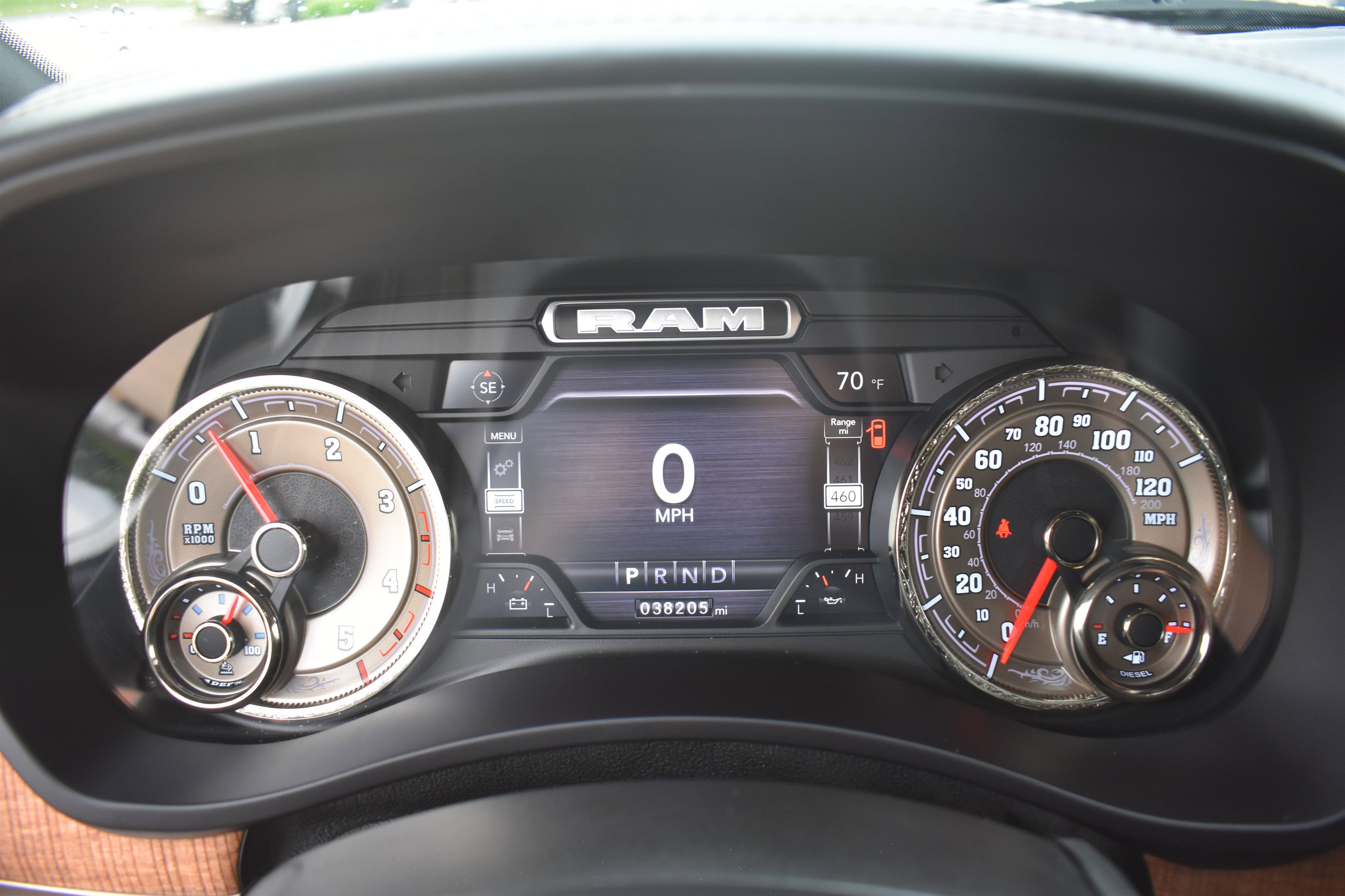 2022 RAM Ram 3500 Pickup Longhorn - Photo 26
