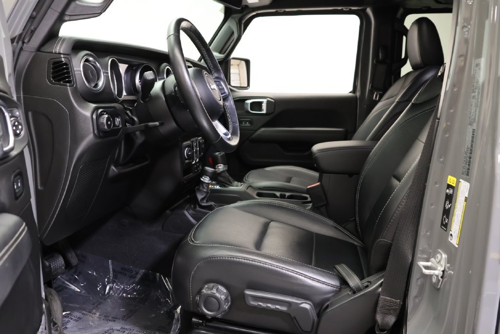2023 Jeep Wrangler 4-Door Sahara - Photo 28