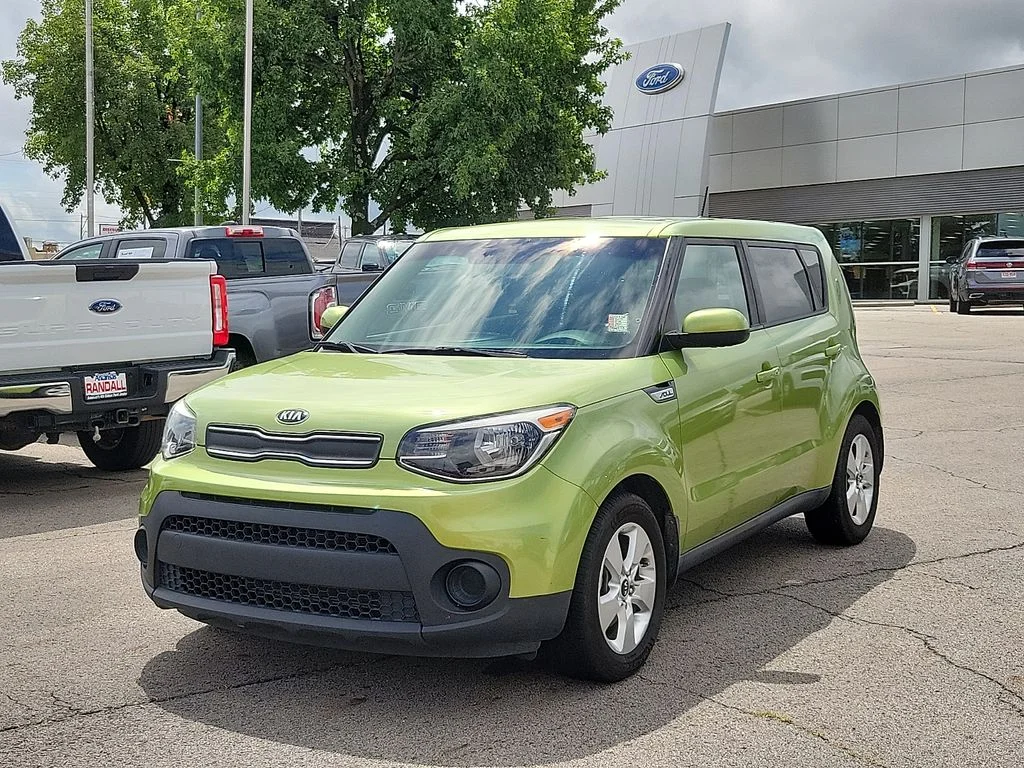 Used 2017 Kia Soul Base with VIN KNDJN2A28H7880241 for sale in Fort Smith, AR