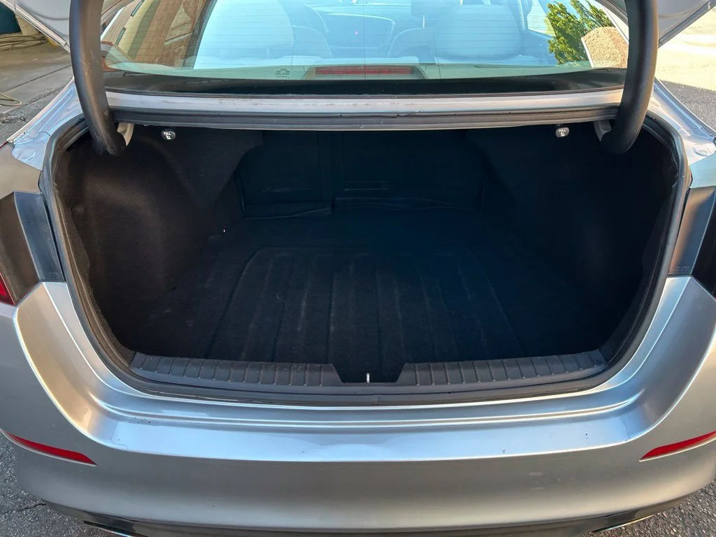 Used 2015 Silver Kia LX image 30