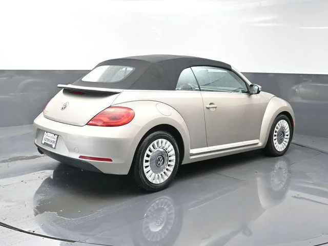 Used 2013 Silver Volkswagen 2.5L image 7