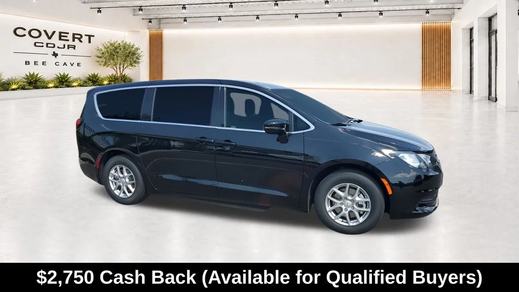 2026 Chrysler Voyager LX - Photo 15