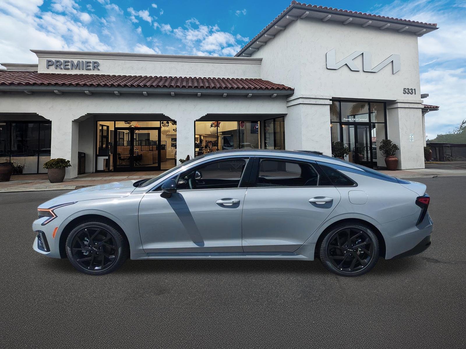2026 Kia K5 GT-Line - Photo 5