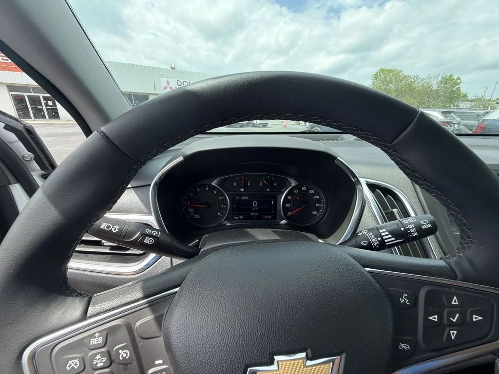 Used 2024 White Chevrolet LT image 15