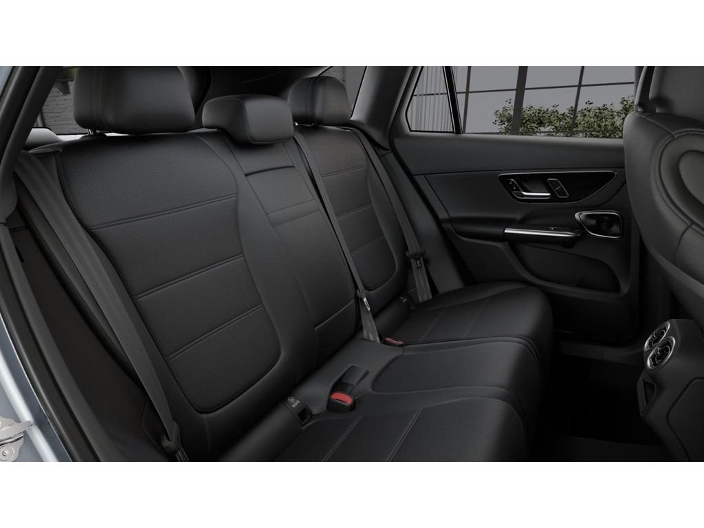 New 2027 Cirrus Silver Metallic Mercedes-Benz GLC 300 image 5