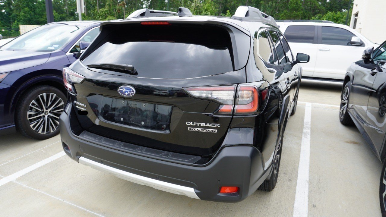 Used 2025 Black Subaru Touring XT image 5