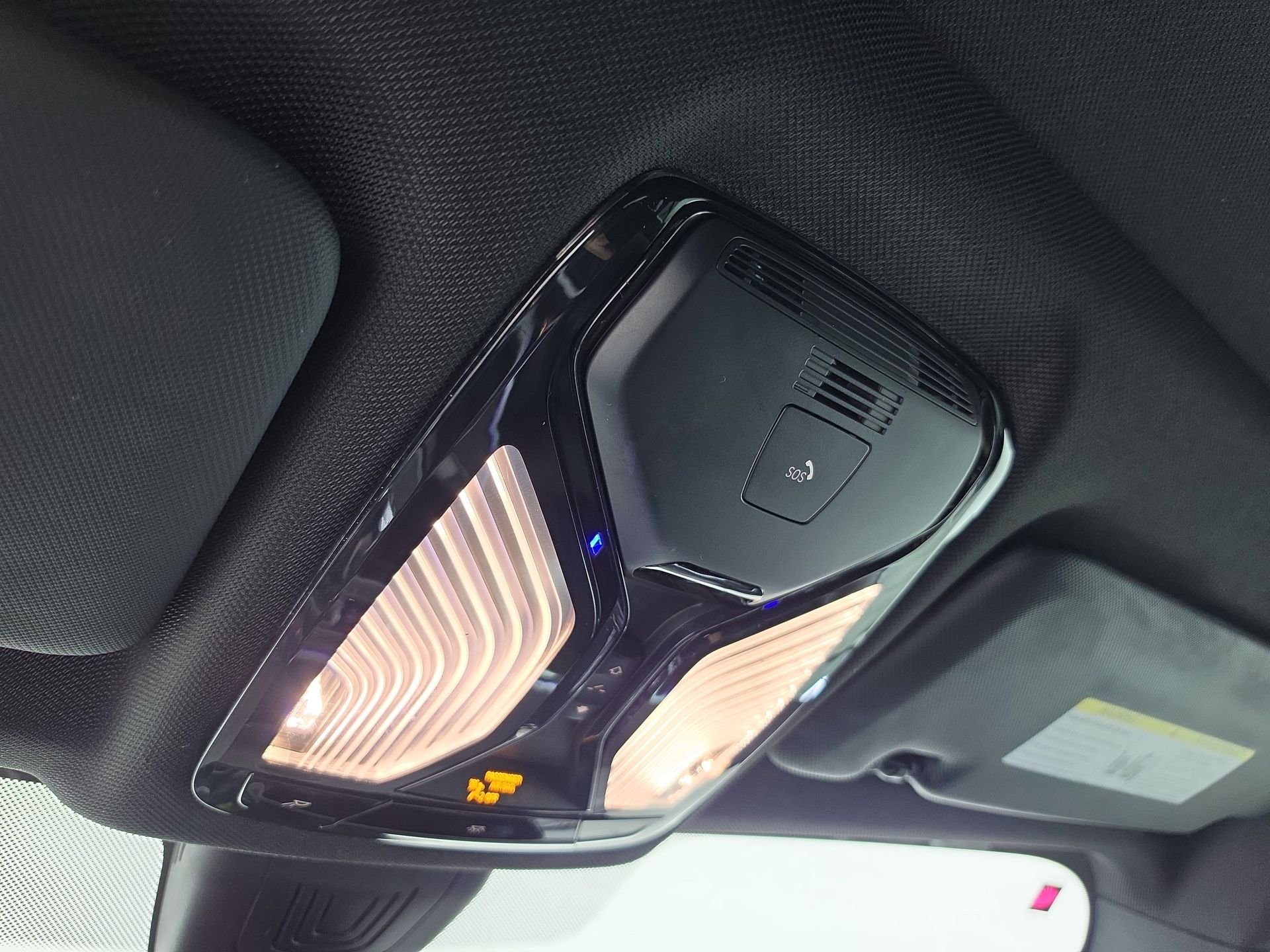 Used 2020 Black BMW sDrive40i image 33