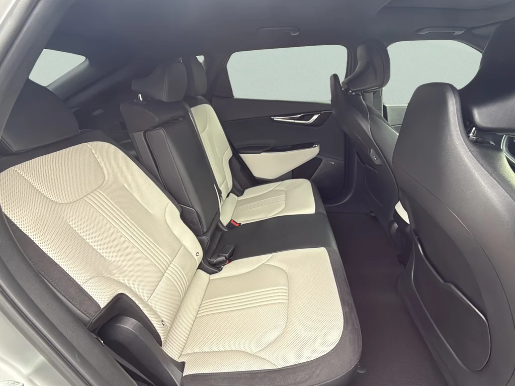 Certified Used 2024 Gray Kia GT-Line image 13