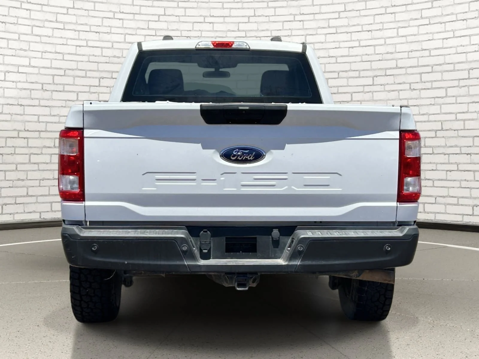 Used 2021 Oxford White Ford XL image 7