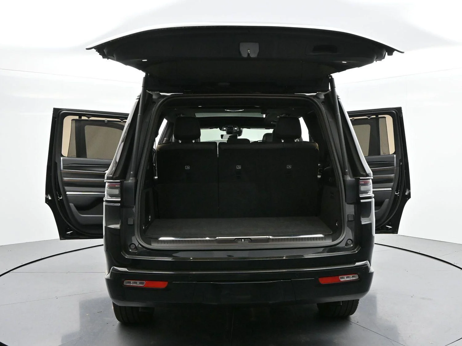 Used 2024 Black Jeep Series III Obsidian image 49