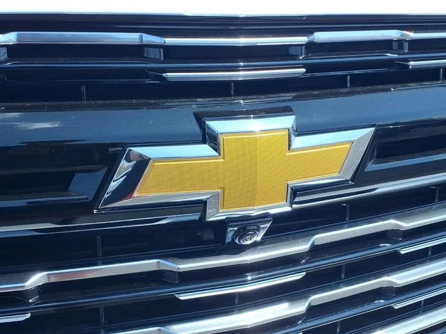 New 2026 Polar White Tricoat Chevrolet High Country image 26