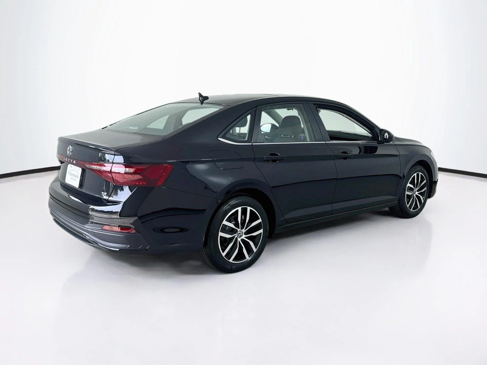 New 2027  Volkswagen SE image 2
