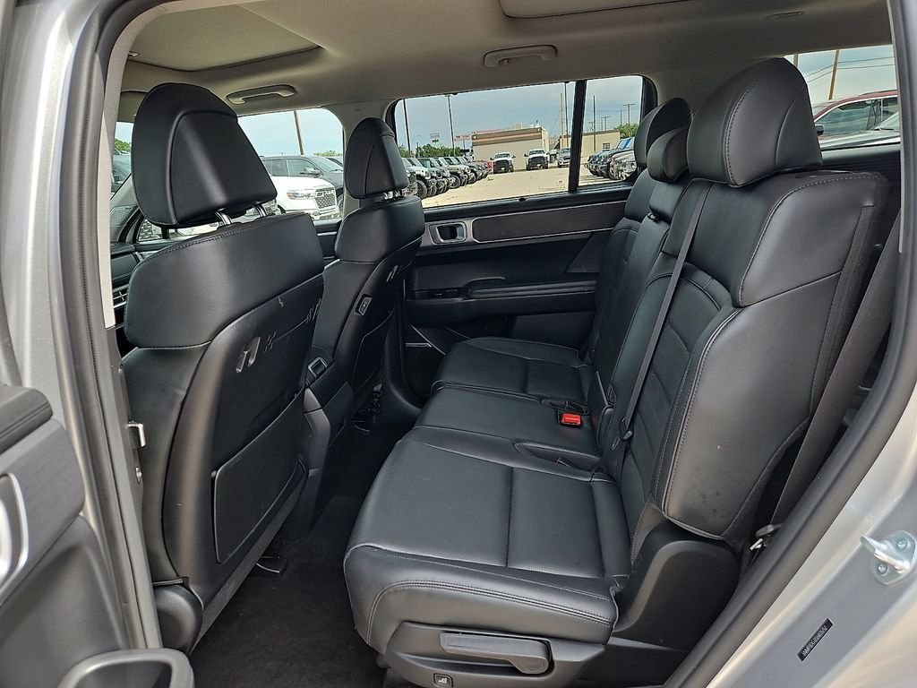 Used 2025 Silver Hyundai Limited image 11