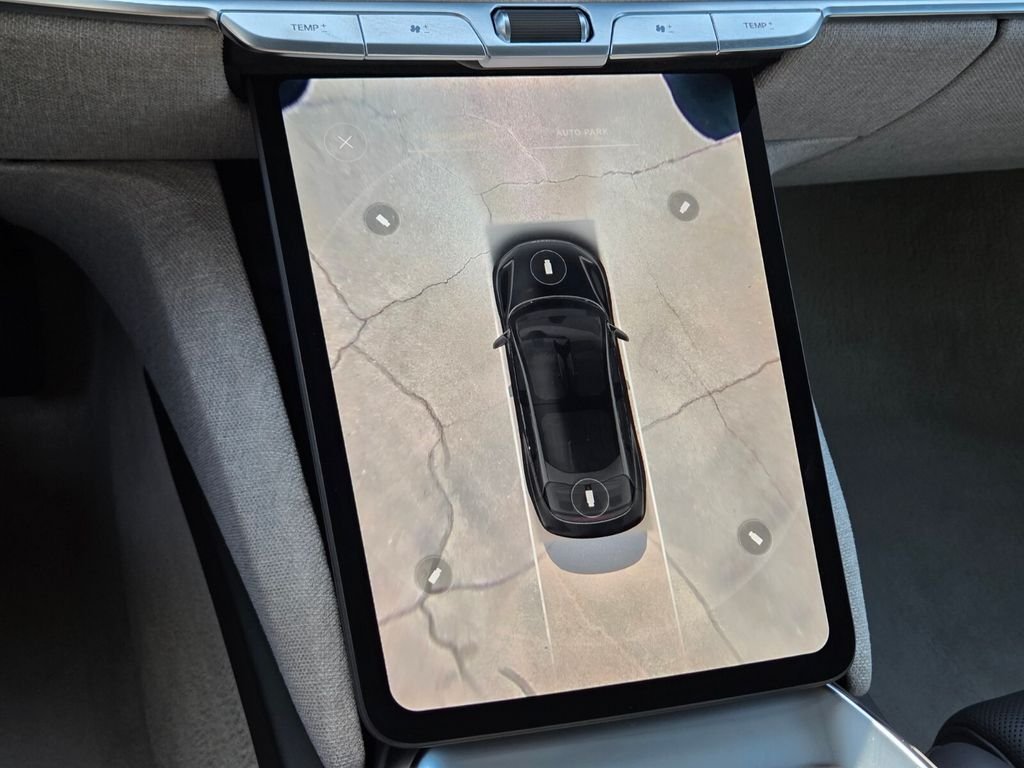 Used 2024  Lucid Touring image 48