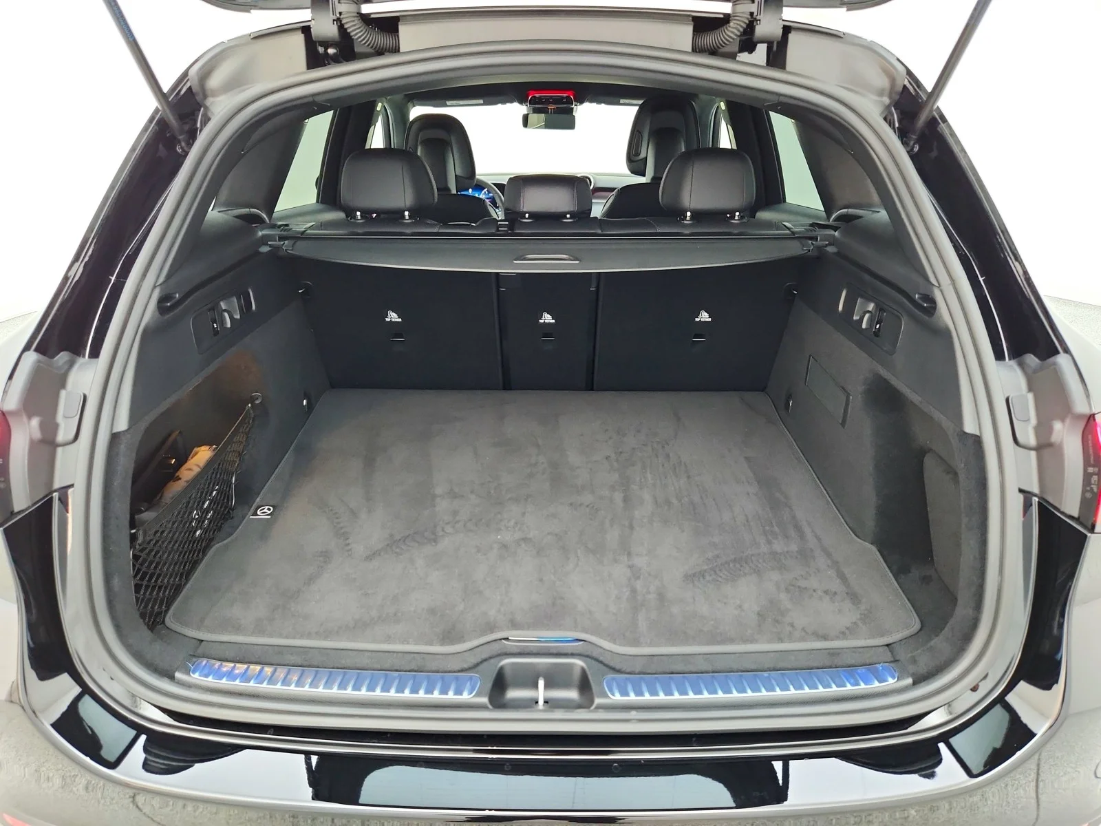 Certified Used 2025 Black Mercedes-Benz GLC 300 image 32