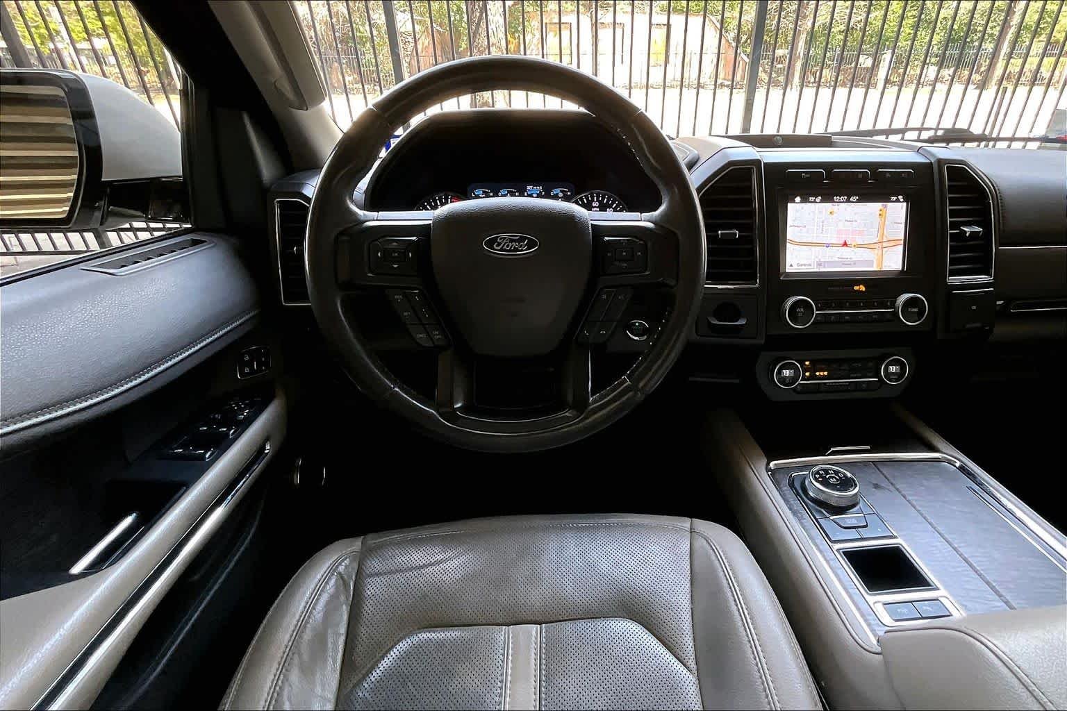 Used 2019 White Platinum Metallic Tri-Coat Ford Limited image 5