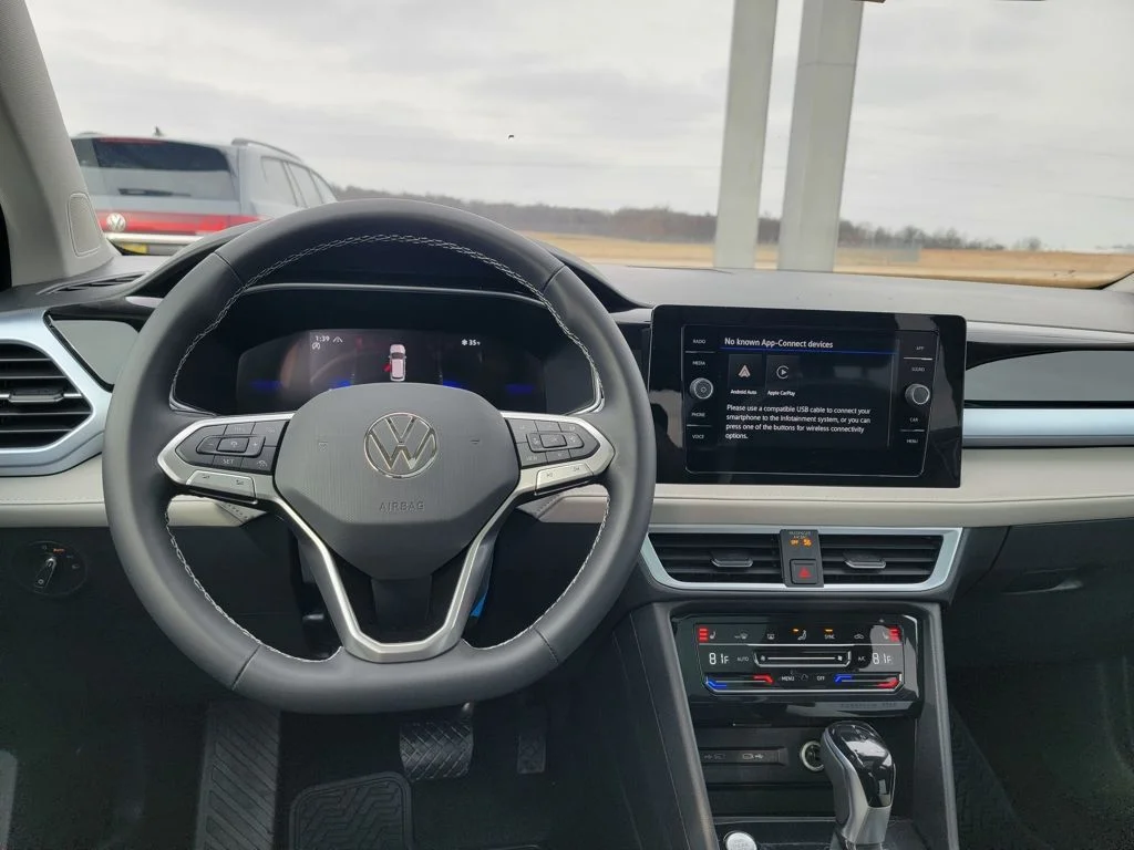 2026 Volkswagen Taos SE - Photo 29